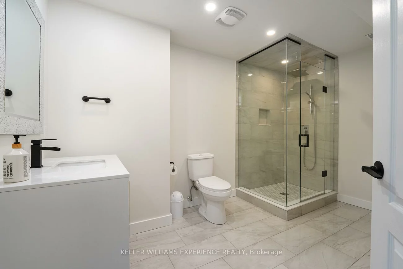 2199, Dawson, Alcona, Innisfil