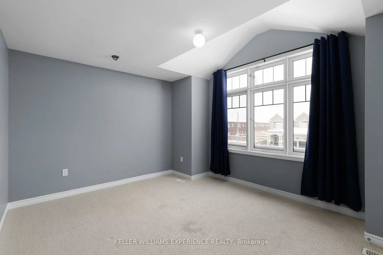 1464, Farrow, Alcona, Innisfil