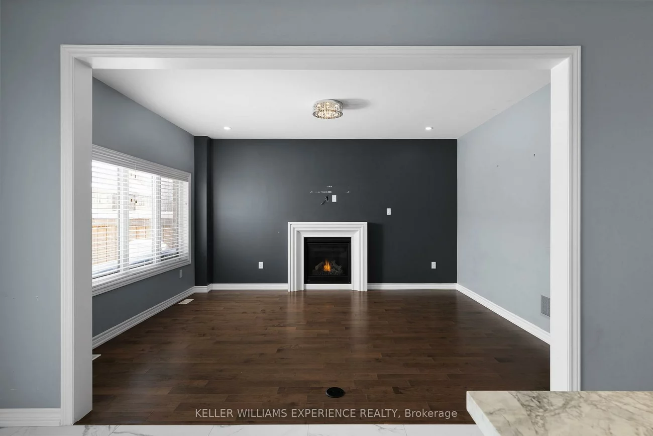 1464, Farrow, Alcona, Innisfil