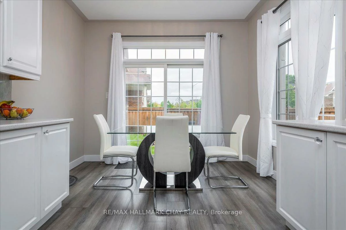 1300, Hunter, Alcona, Innisfil