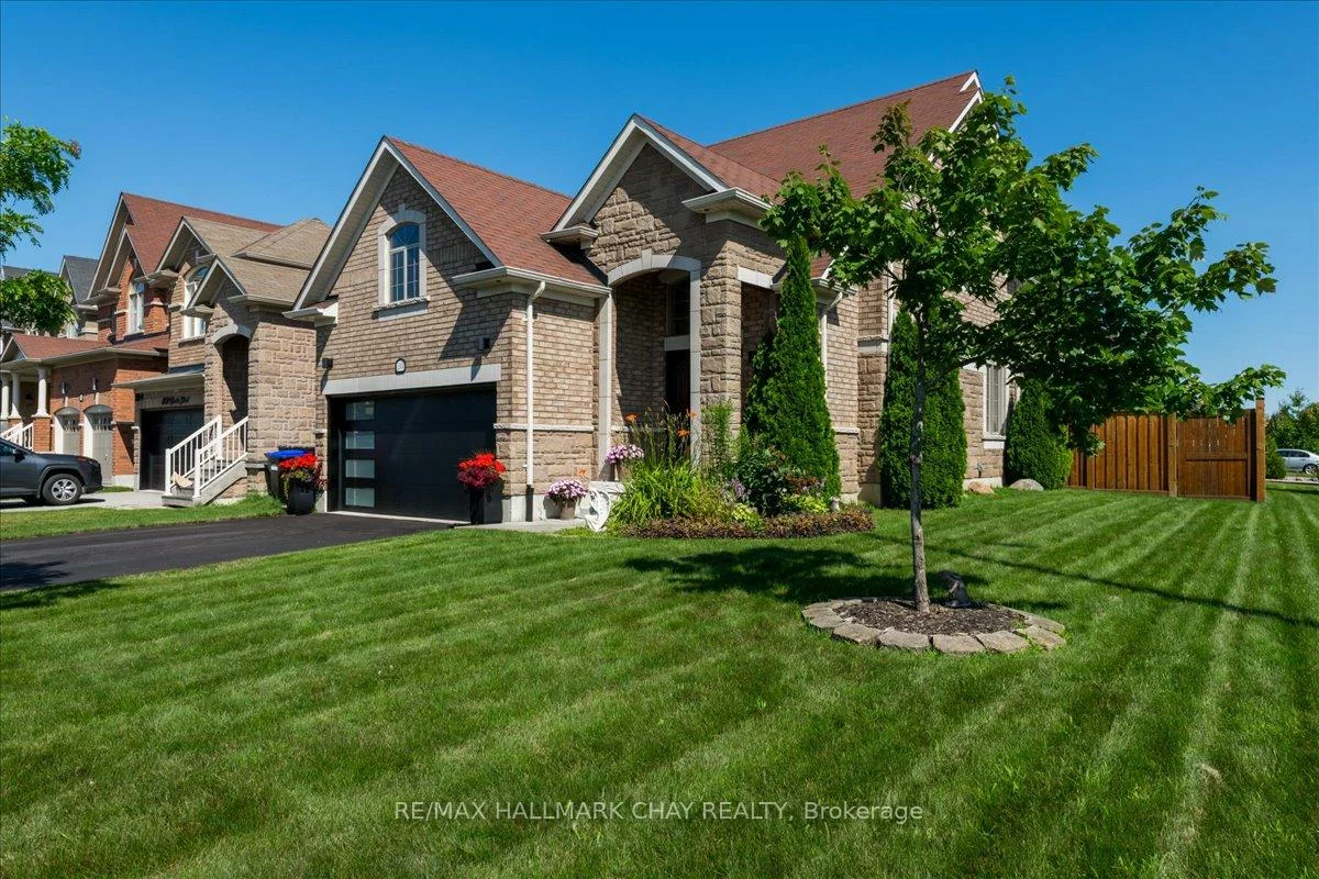 1300, Hunter, Alcona, Innisfil