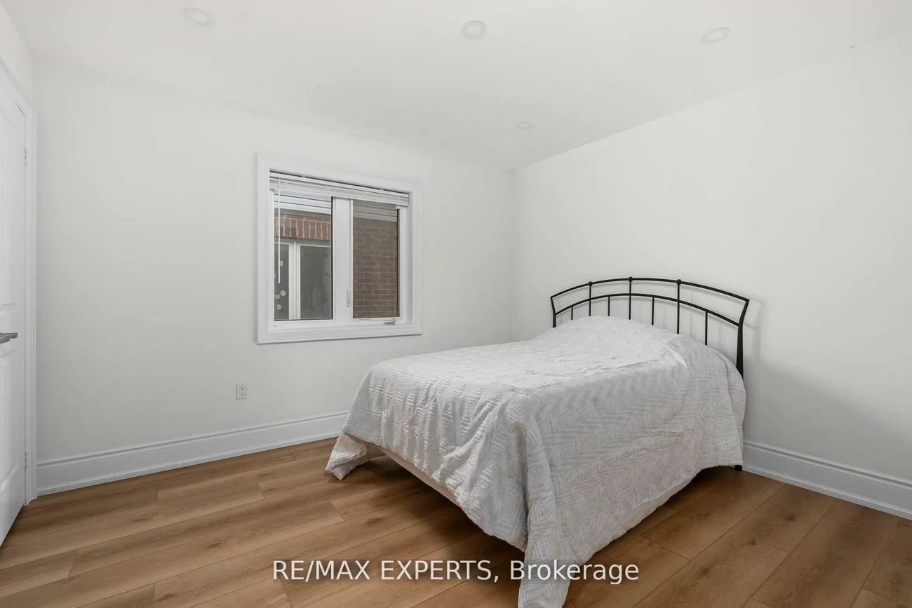 1430, Farrow, Alcona, Innisfil