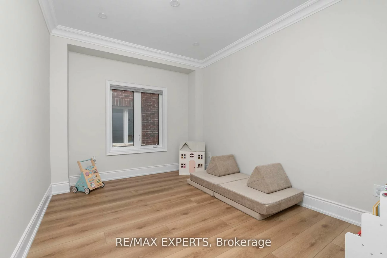 1430, Farrow, Alcona, Innisfil