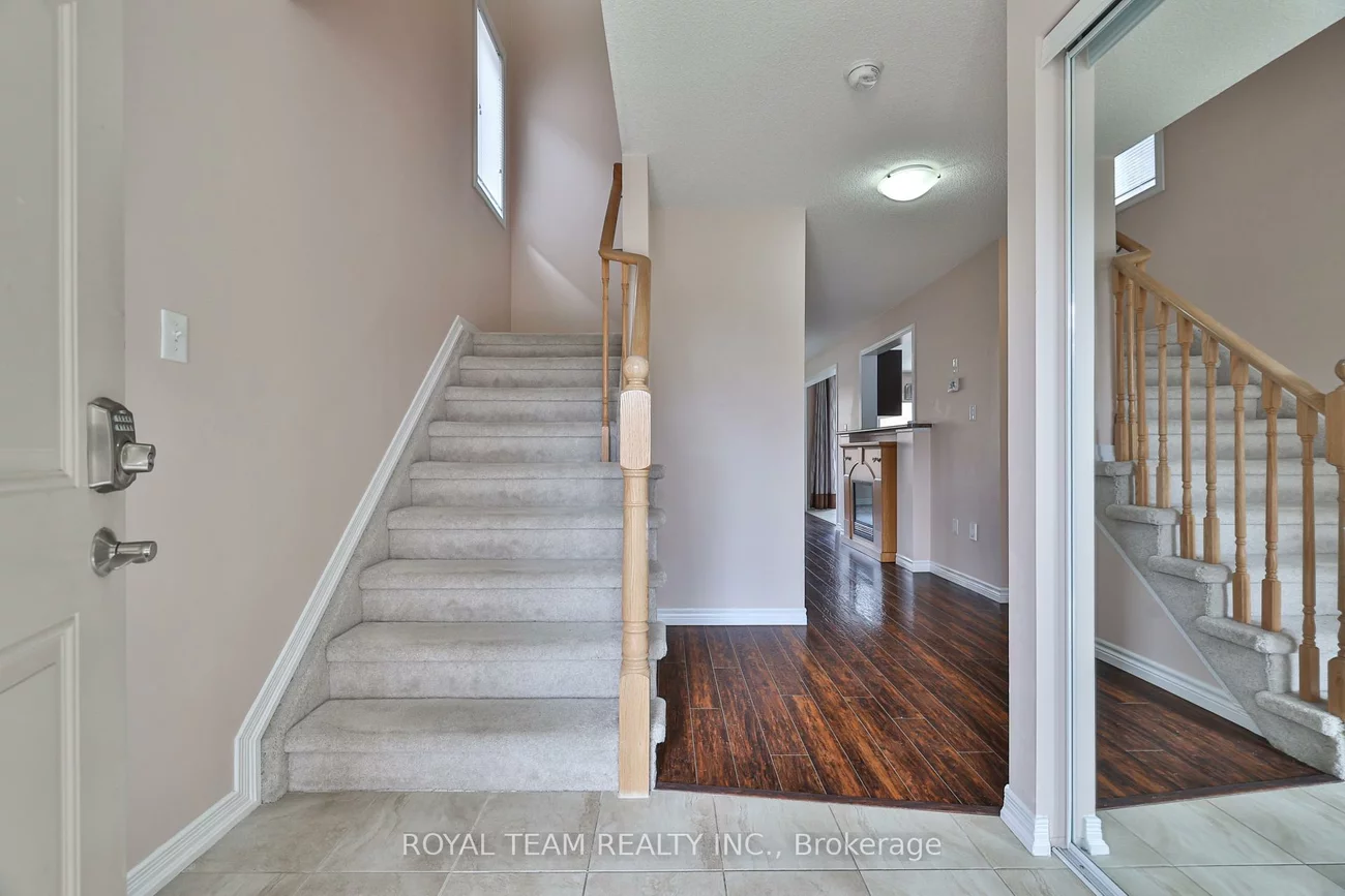 1398, Hunter, Alcona, Innisfil