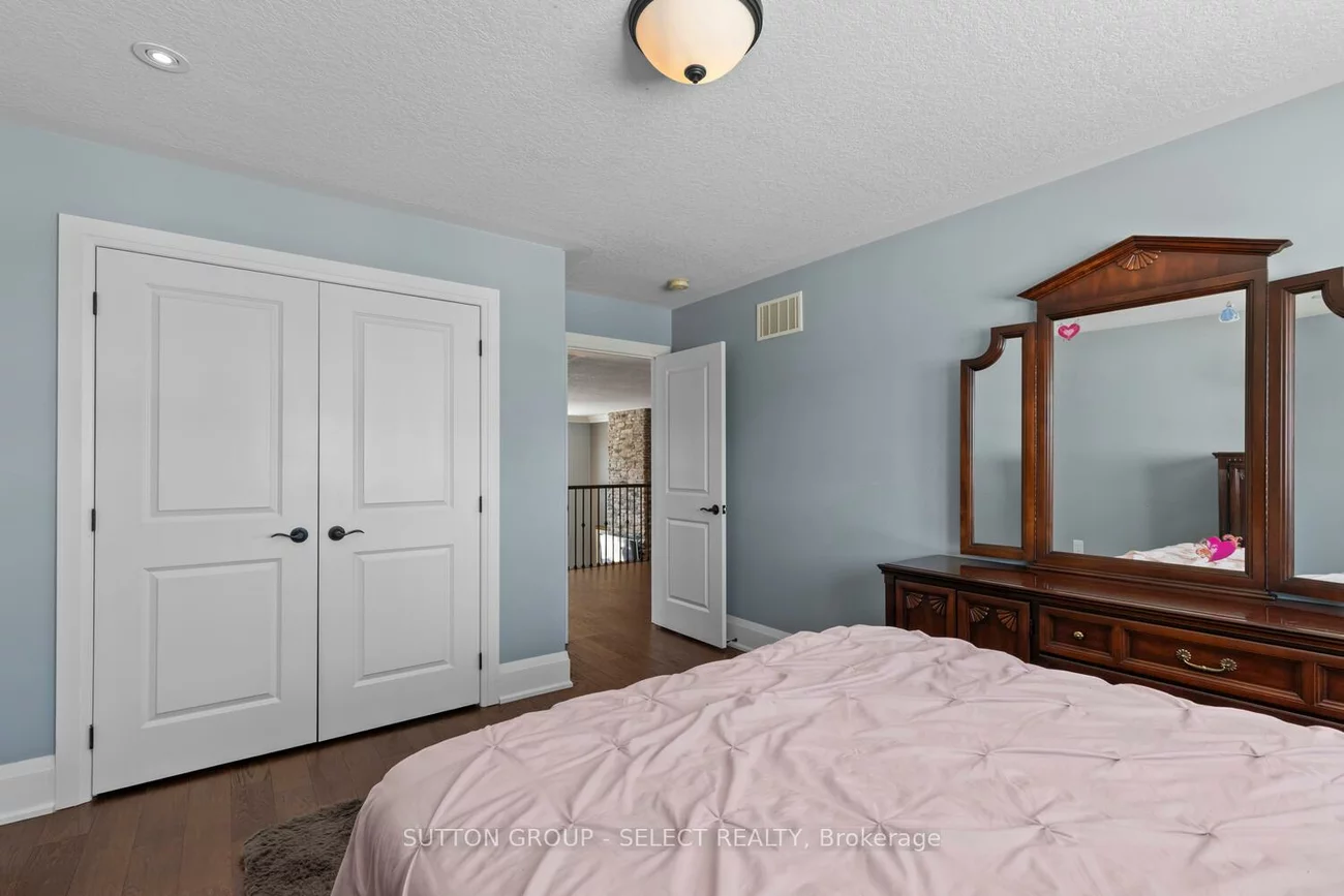 276, Sunnybrae, Stroud, Innisfil