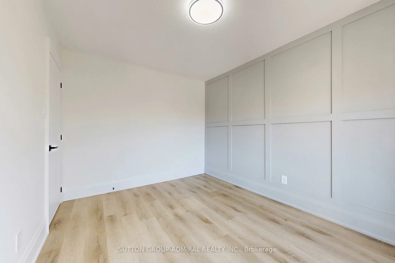 2213, Chalmers, Alcona, Innisfil