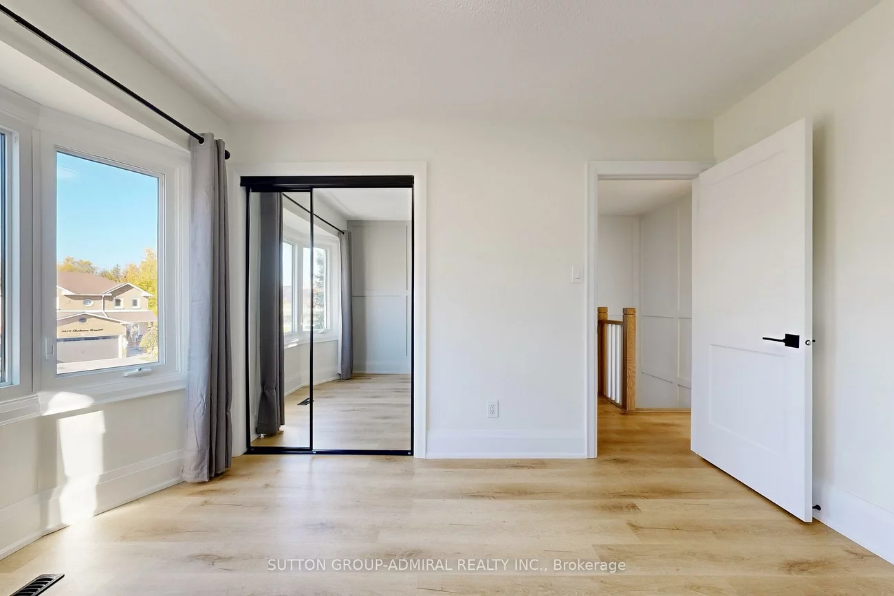 2213, Chalmers, Alcona, Innisfil