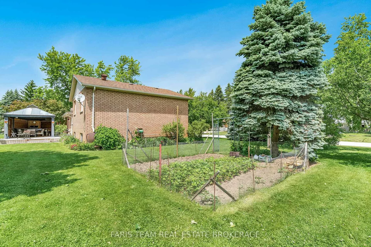 856, Church, Lefroy, Innisfil