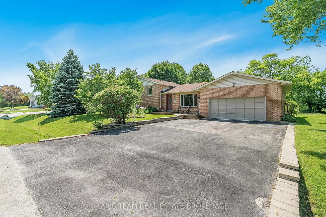 856, Church, Lefroy, Innisfil