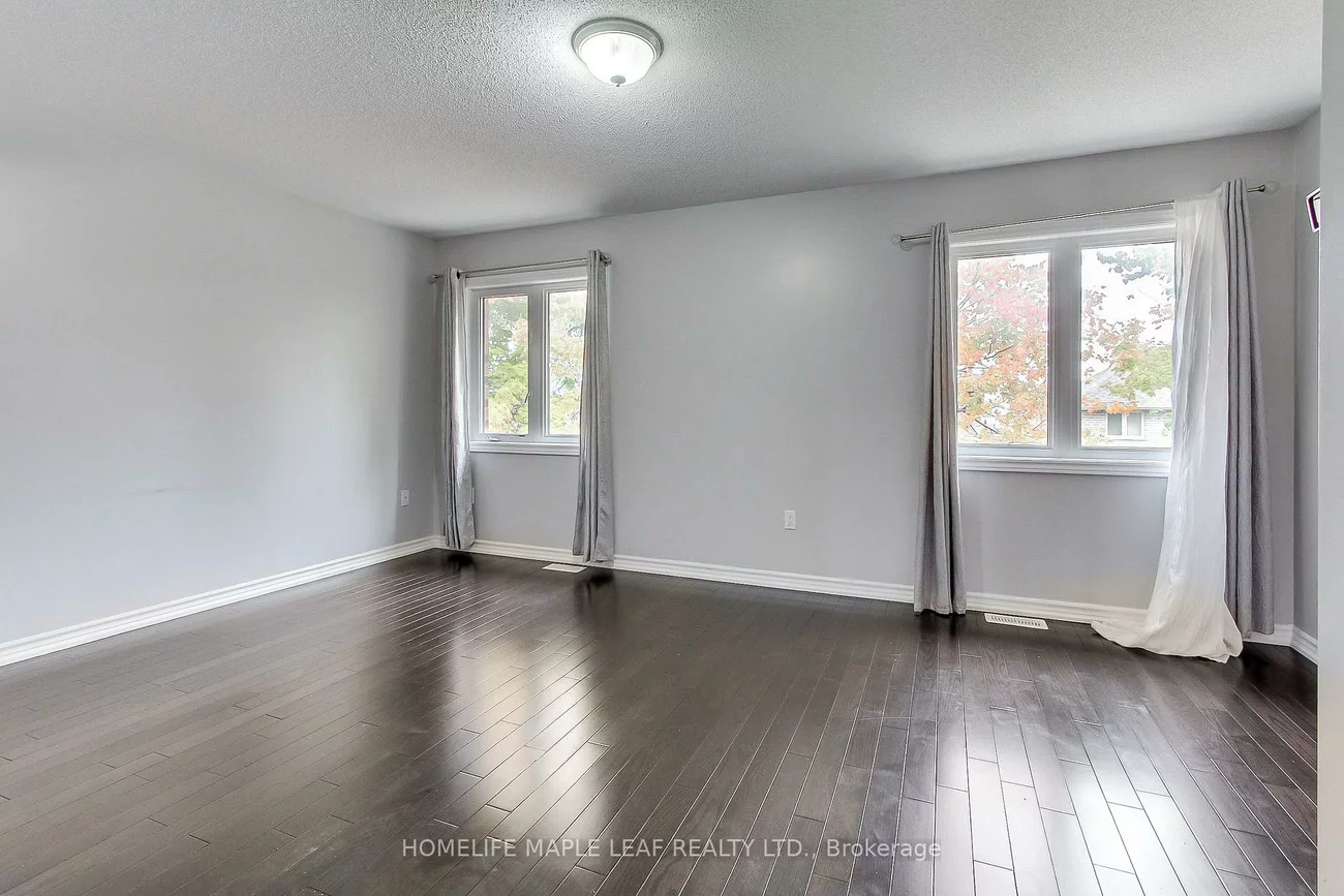 2180, Dawson, Alcona, Innisfil