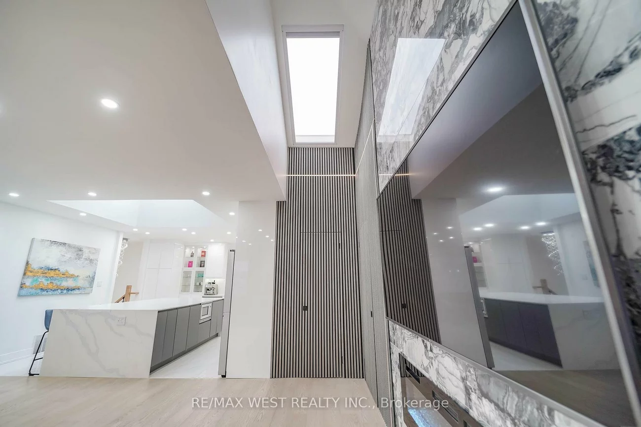 7118, Yonge, Rural Innisfil, Innisfil