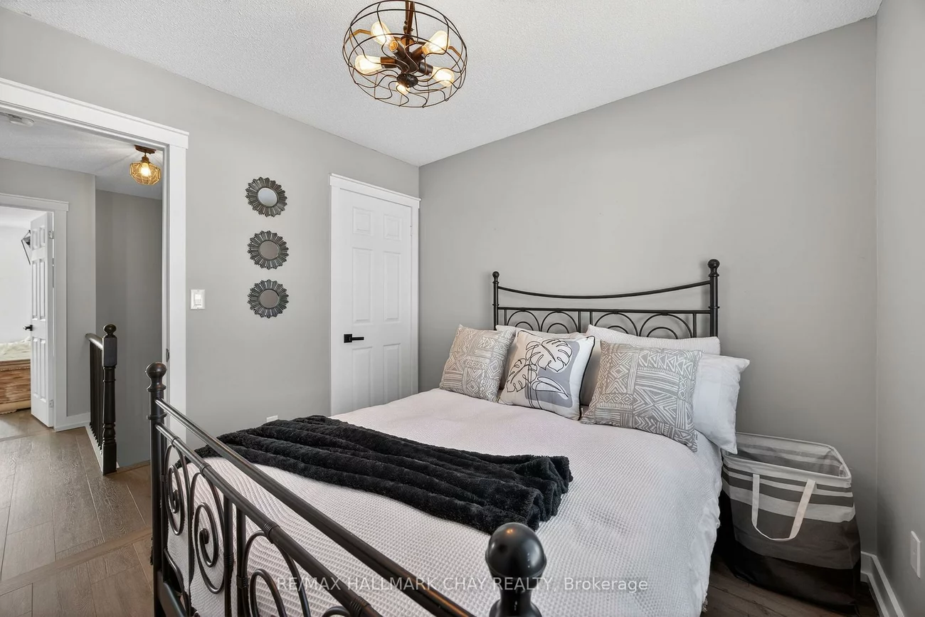 1412, Forest, Alcona, Innisfil