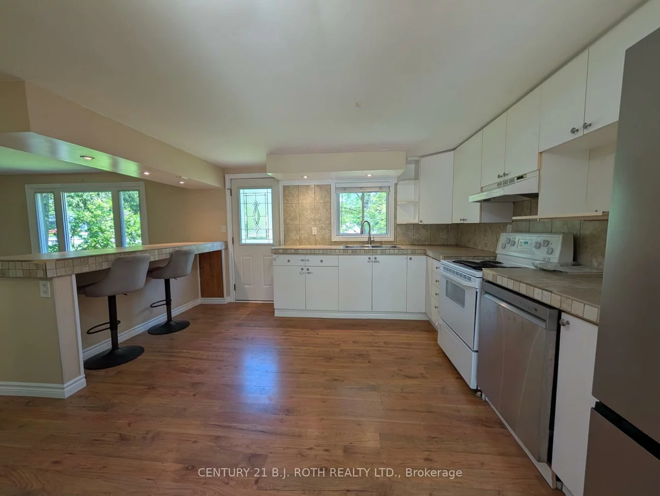 775, James, Alcona, Innisfil