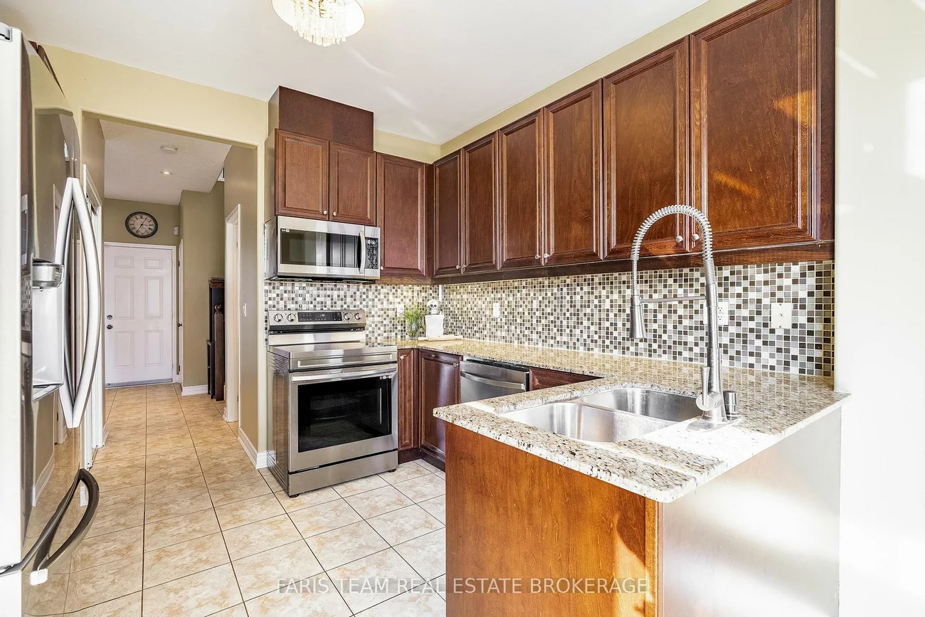 1845, Lamstone, Alcona, Innisfil