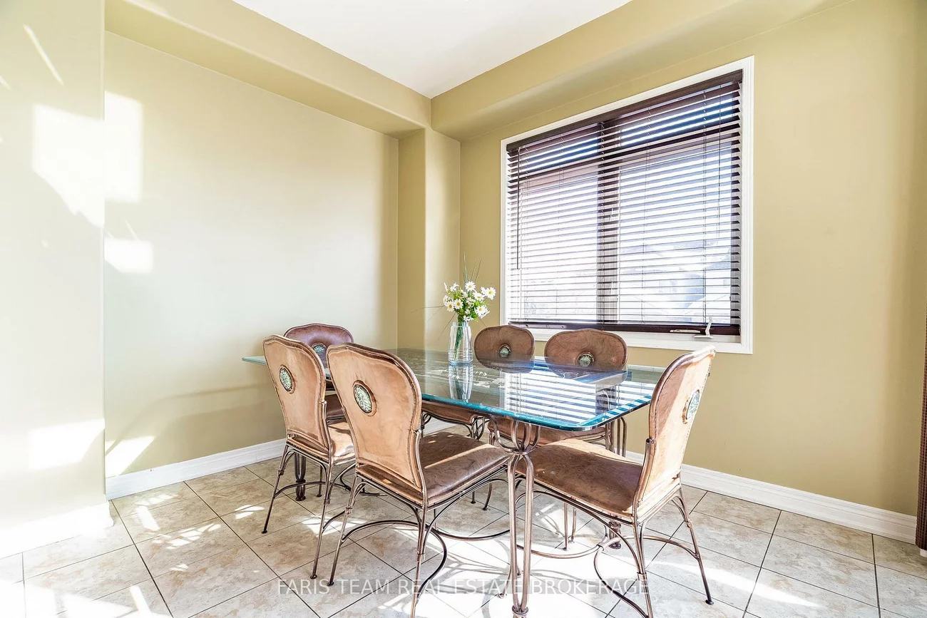 1845, Lamstone, Alcona, Innisfil