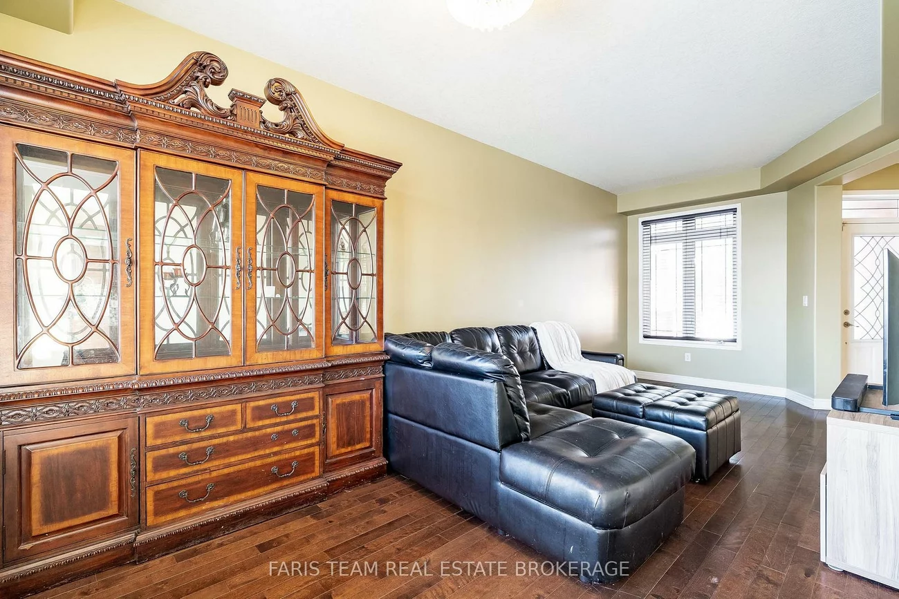 1845, Lamstone, Alcona, Innisfil