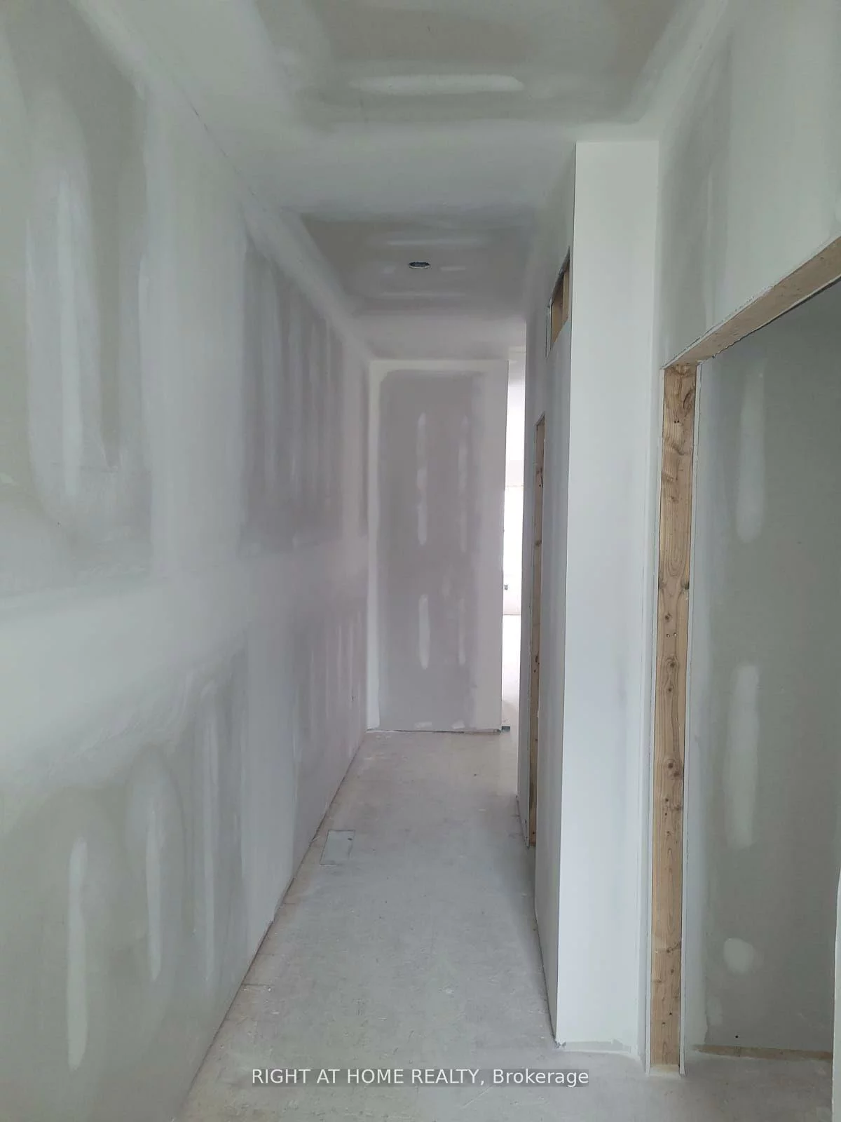 17, Ravenscraig, Cookstown, Innisfil