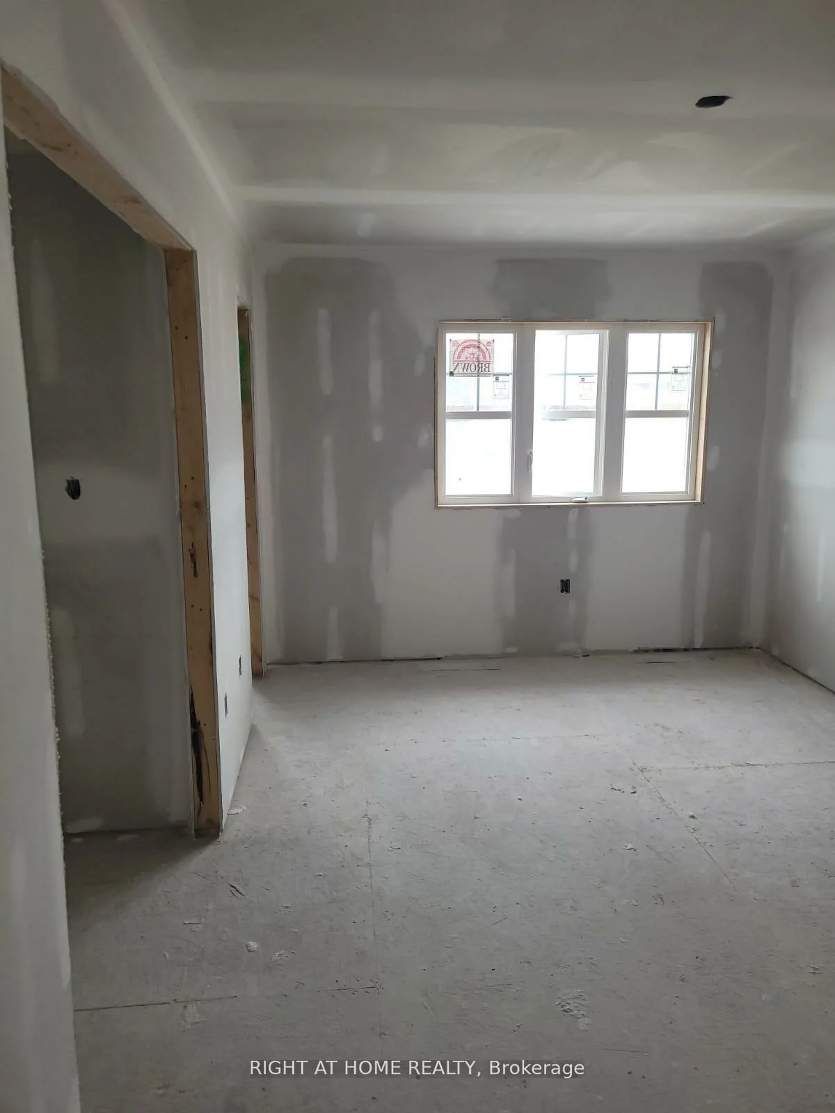 17, Ravenscraig, Cookstown, Innisfil