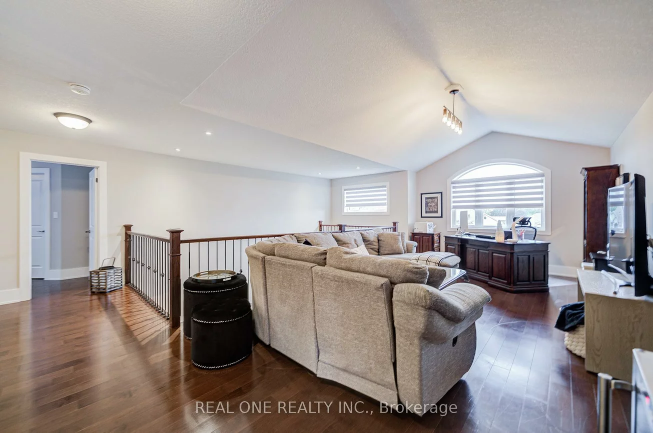 295, Sunnybrae, Stroud, Innisfil