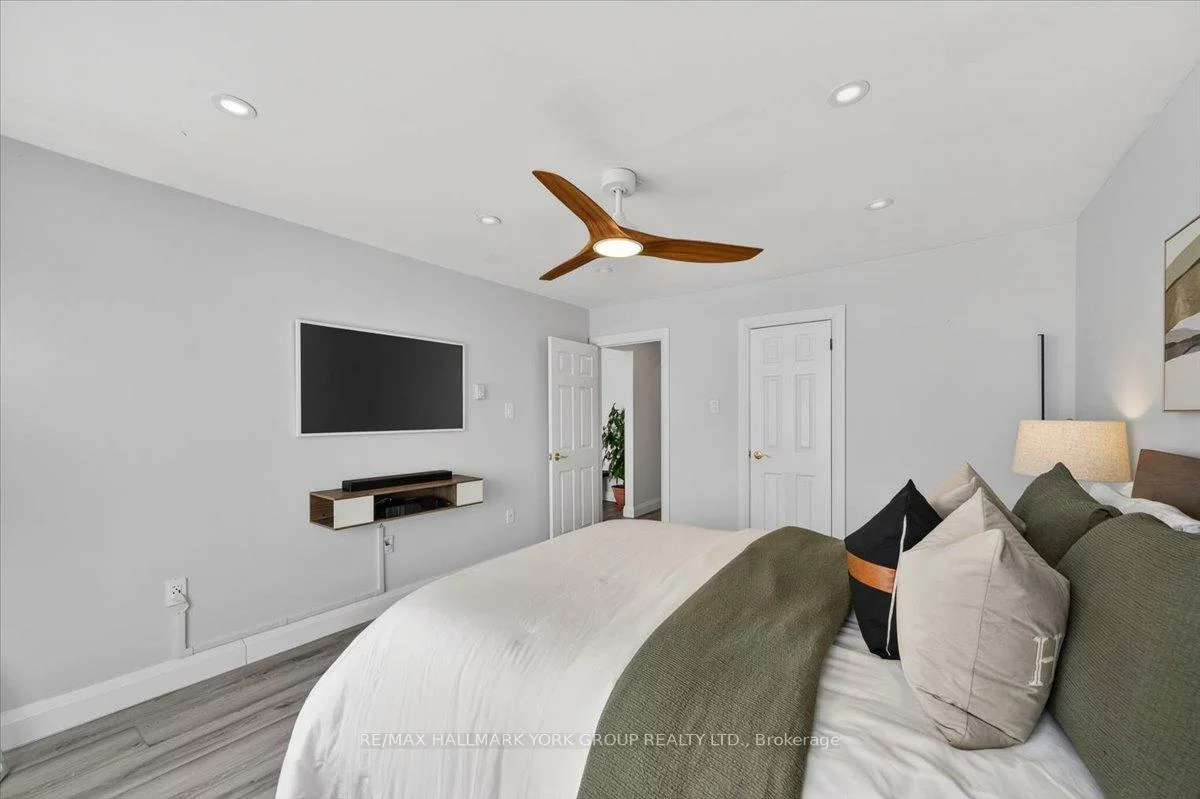 2525, Leonard, Alcona, Innisfil