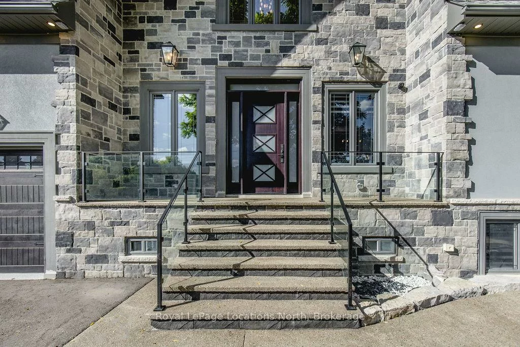 22, EAST JOHN, Cookstown, Innisfil