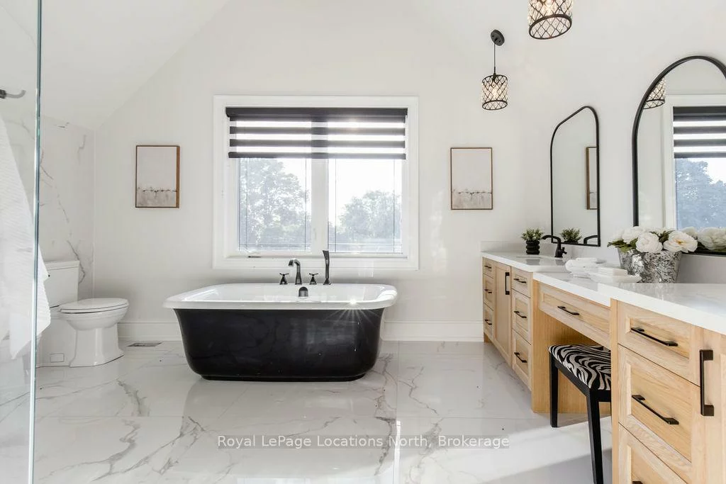 22, EAST JOHN, Cookstown, Innisfil