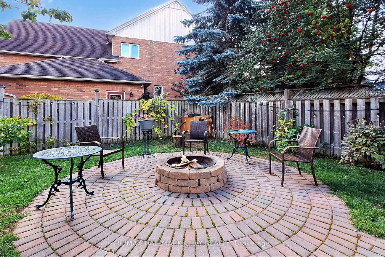 1069, Booth, Alcona, Innisfil