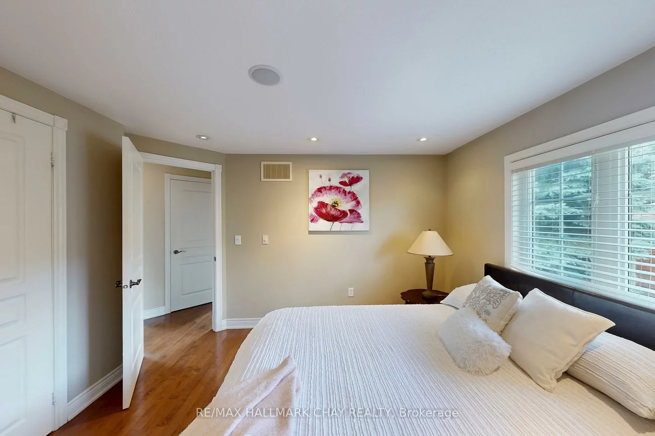 1069, Booth, Alcona, Innisfil