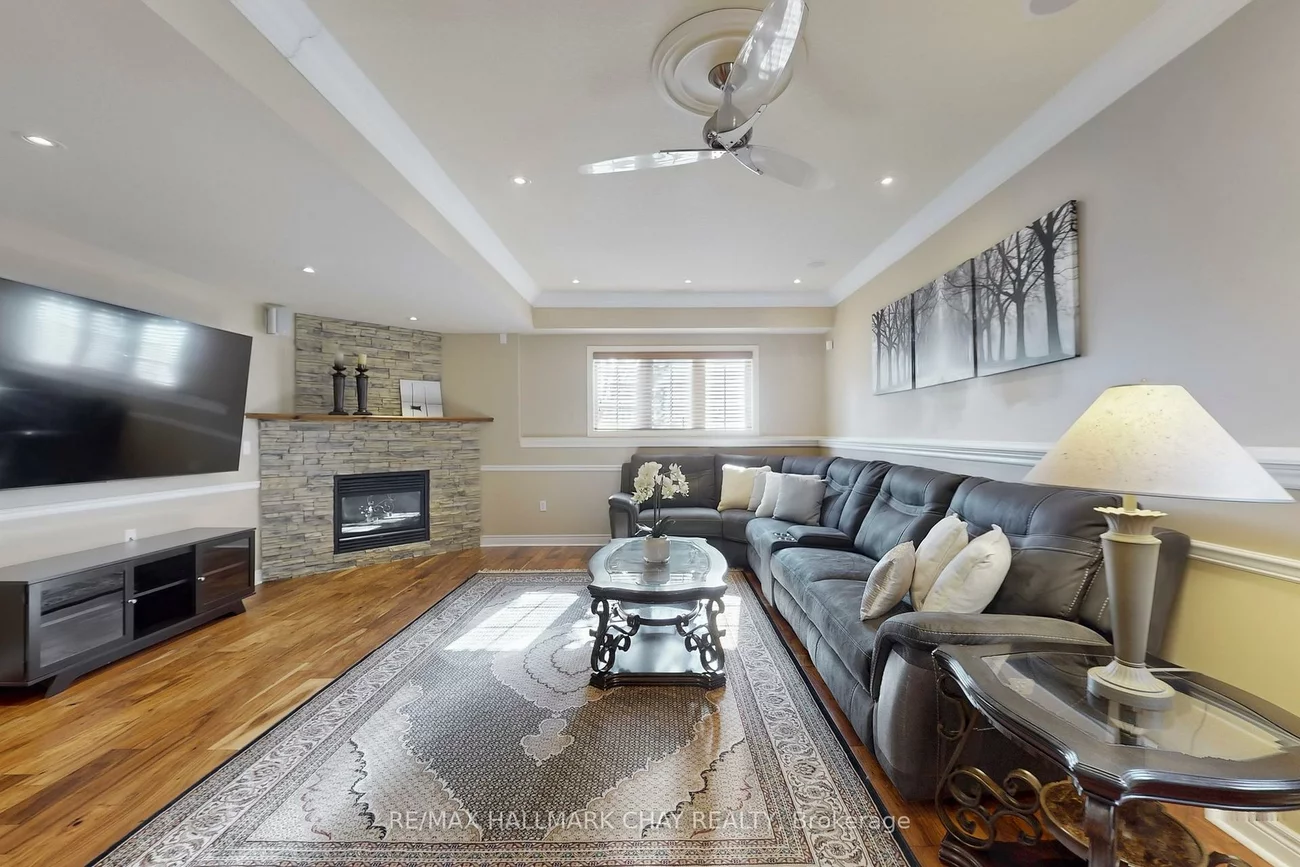 1069, Booth, Alcona, Innisfil