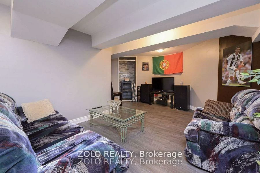 1680, Angus, Alcona, Innisfil