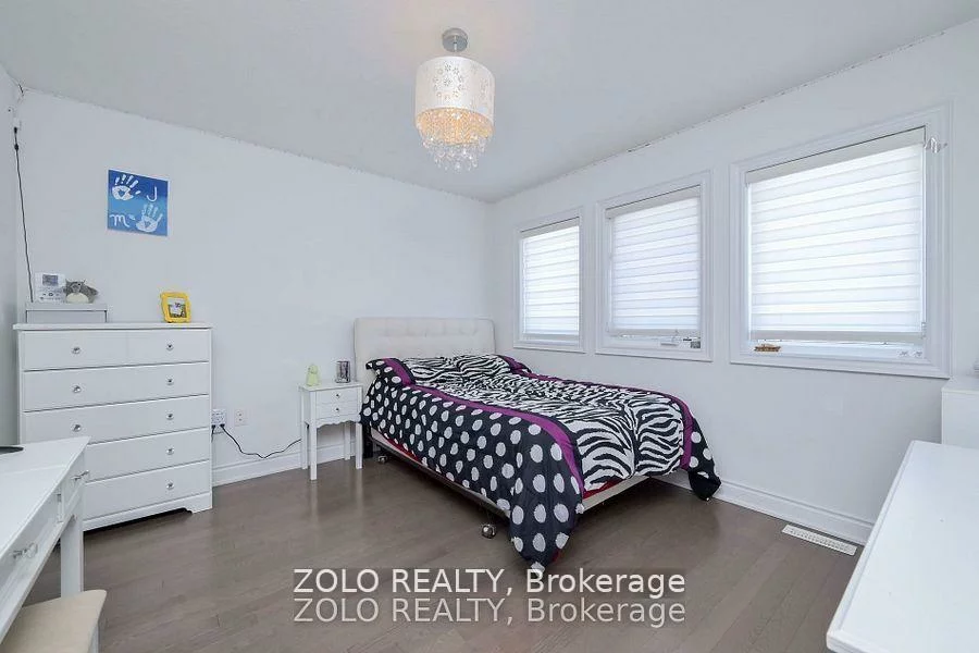 1680, Angus, Alcona, Innisfil