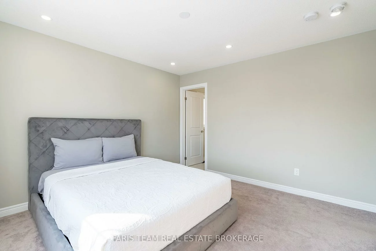 944, Larter, Rural Innisfil, Innisfil