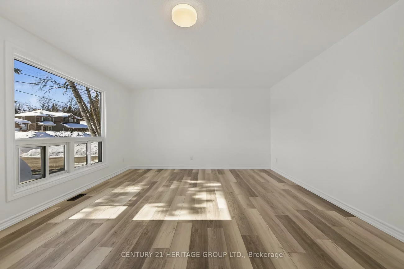 854, 9th, Alcona, Innisfil