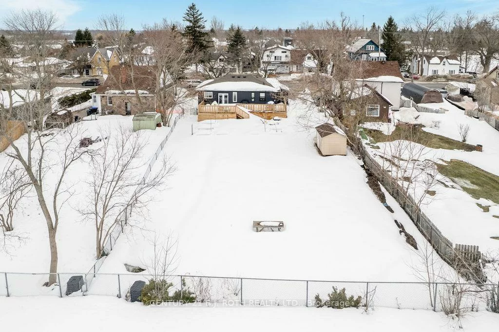 7845, YONGE, Stroud, Innisfil