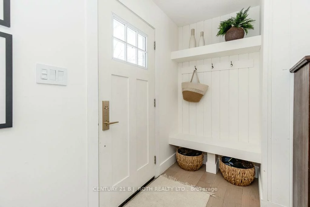 7845, YONGE, Stroud, Innisfil