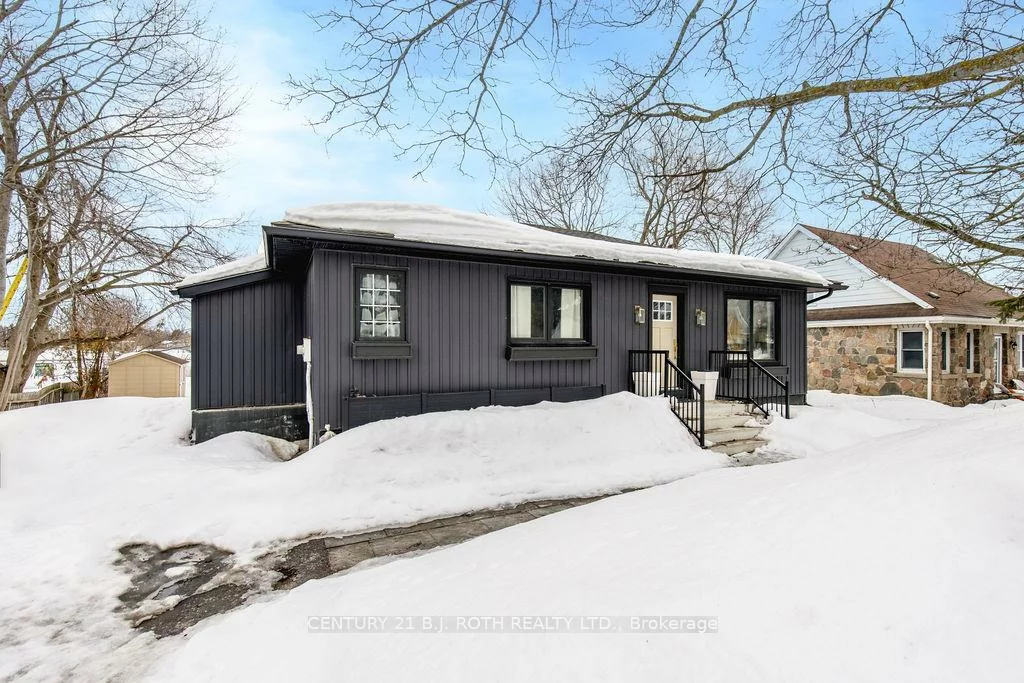 7845, YONGE, Stroud, Innisfil