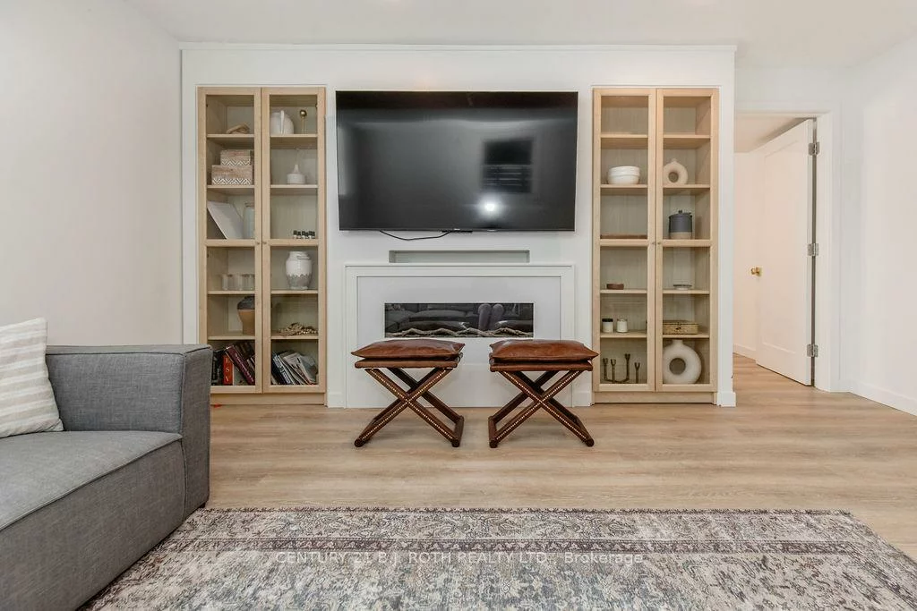 7845, YONGE, Stroud, Innisfil