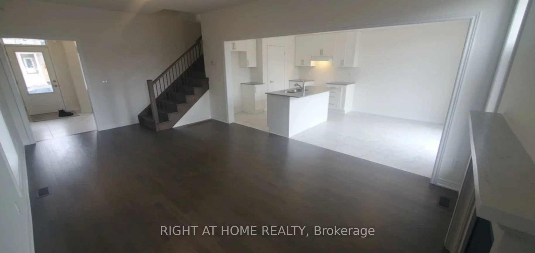 1320, Davis, Lefroy, Innisfil