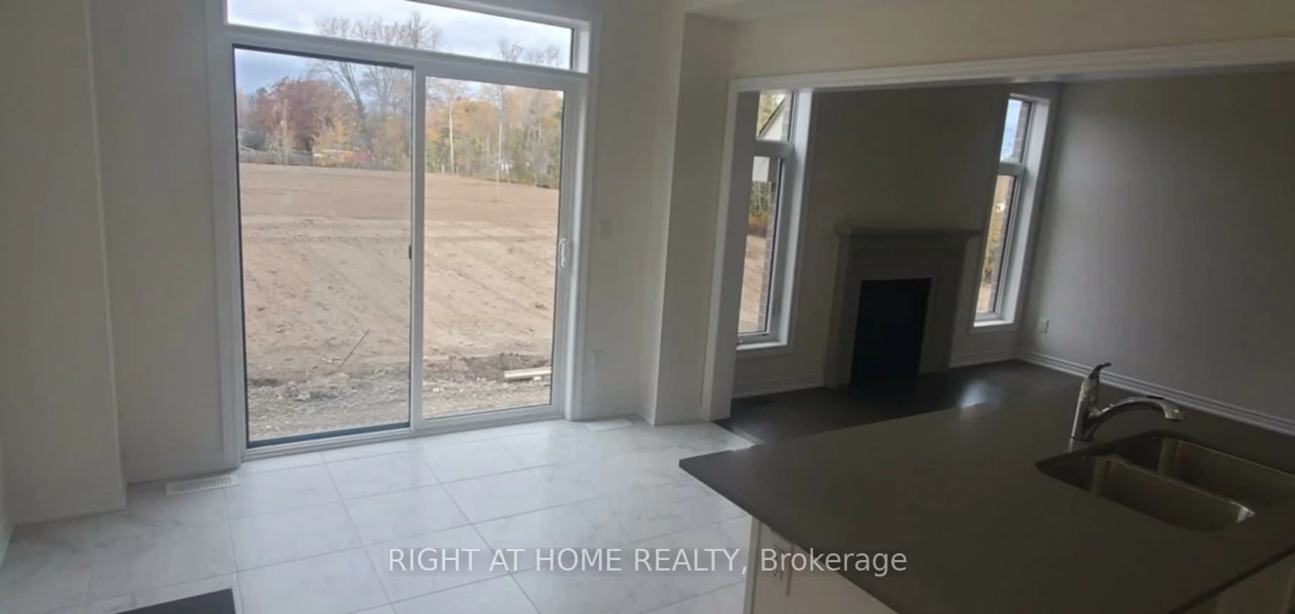 1320, Davis, Lefroy, Innisfil