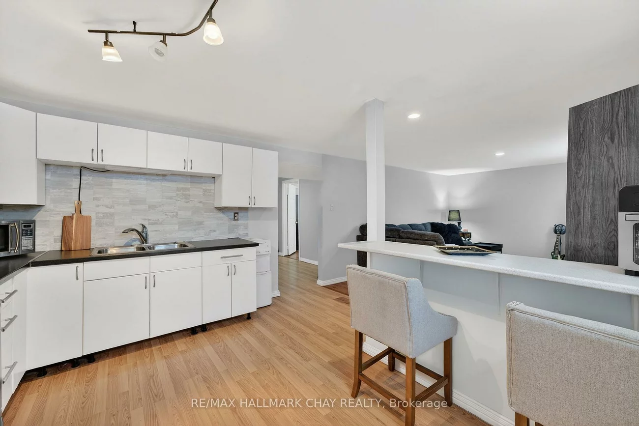 2175, Adullam, Alcona, Innisfil