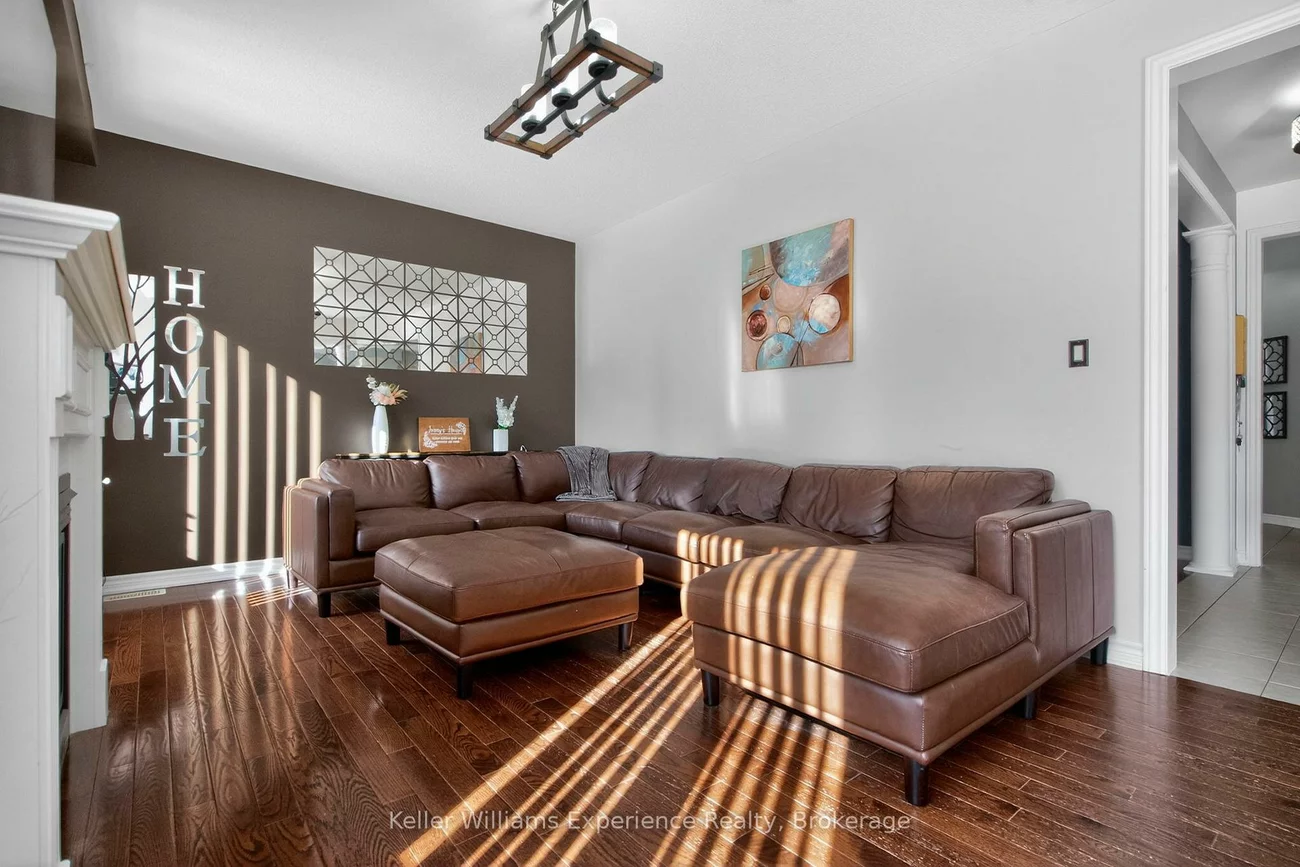 2090, Webster, Alcona, Innisfil