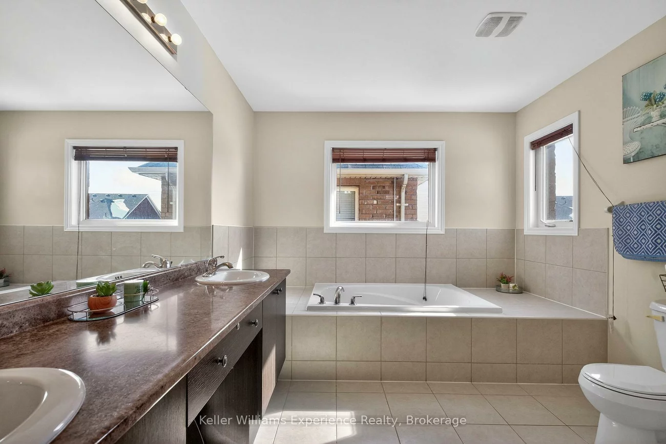 2090, Webster, Alcona, Innisfil