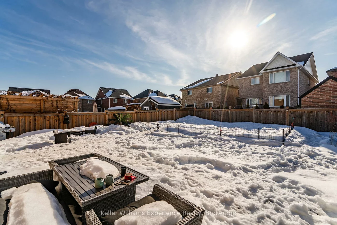 2090, Webster, Alcona, Innisfil