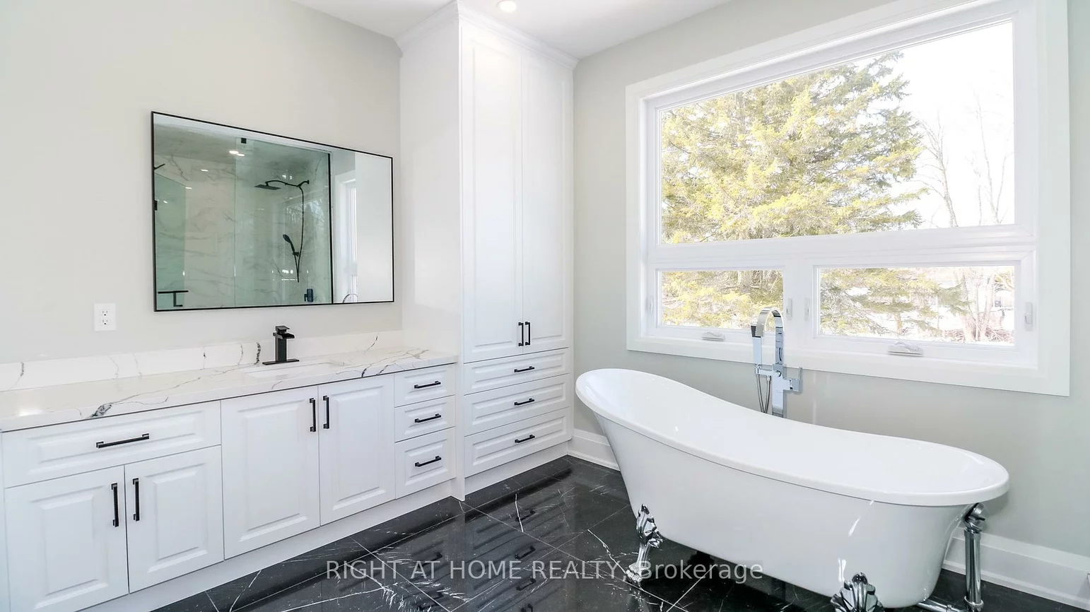 1012, Ferrier, Lefroy, Innisfil