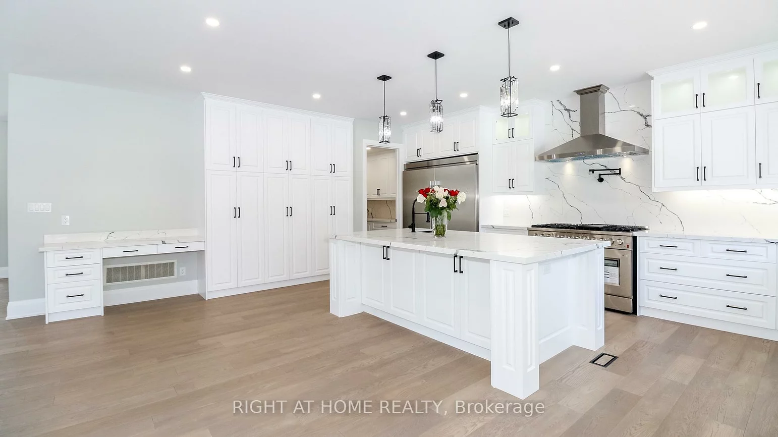 1012, Ferrier, Lefroy, Innisfil