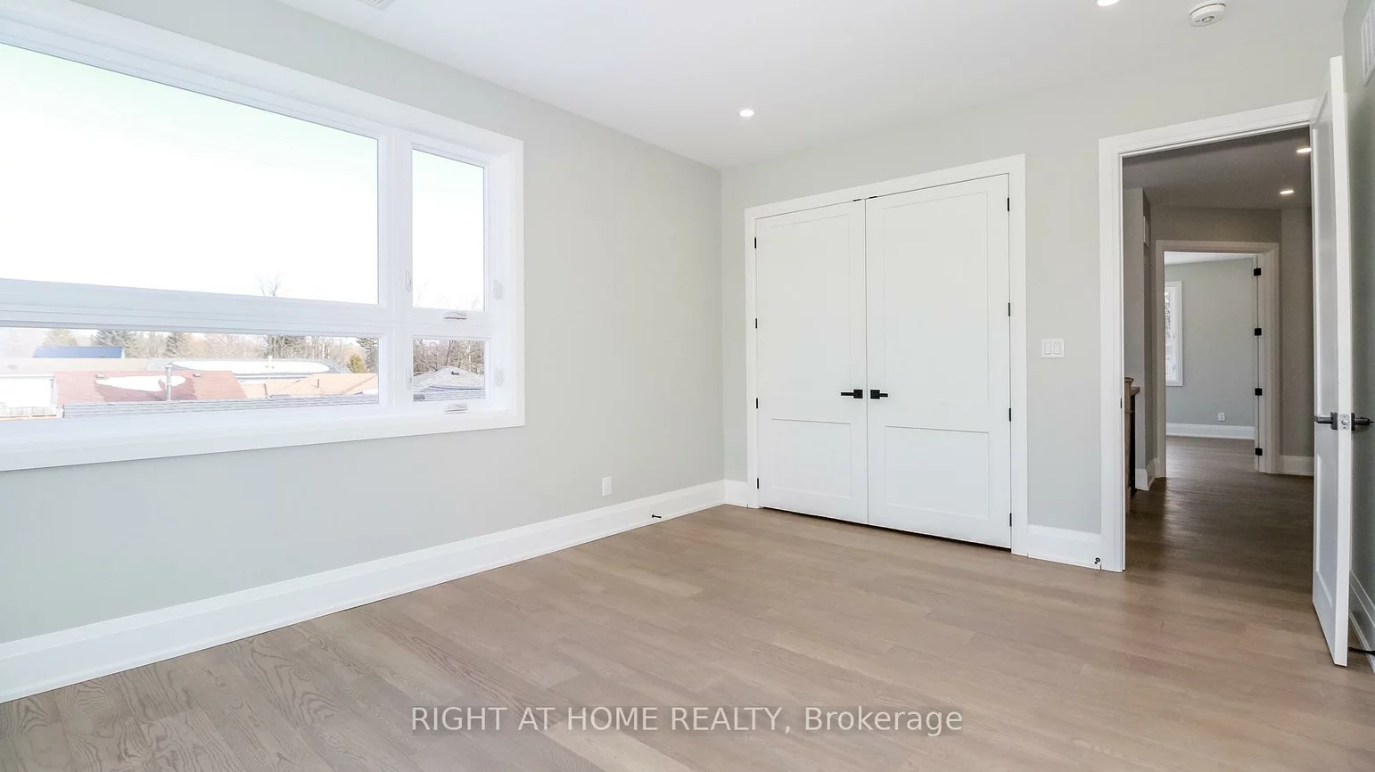 1012, Ferrier, Lefroy, Innisfil