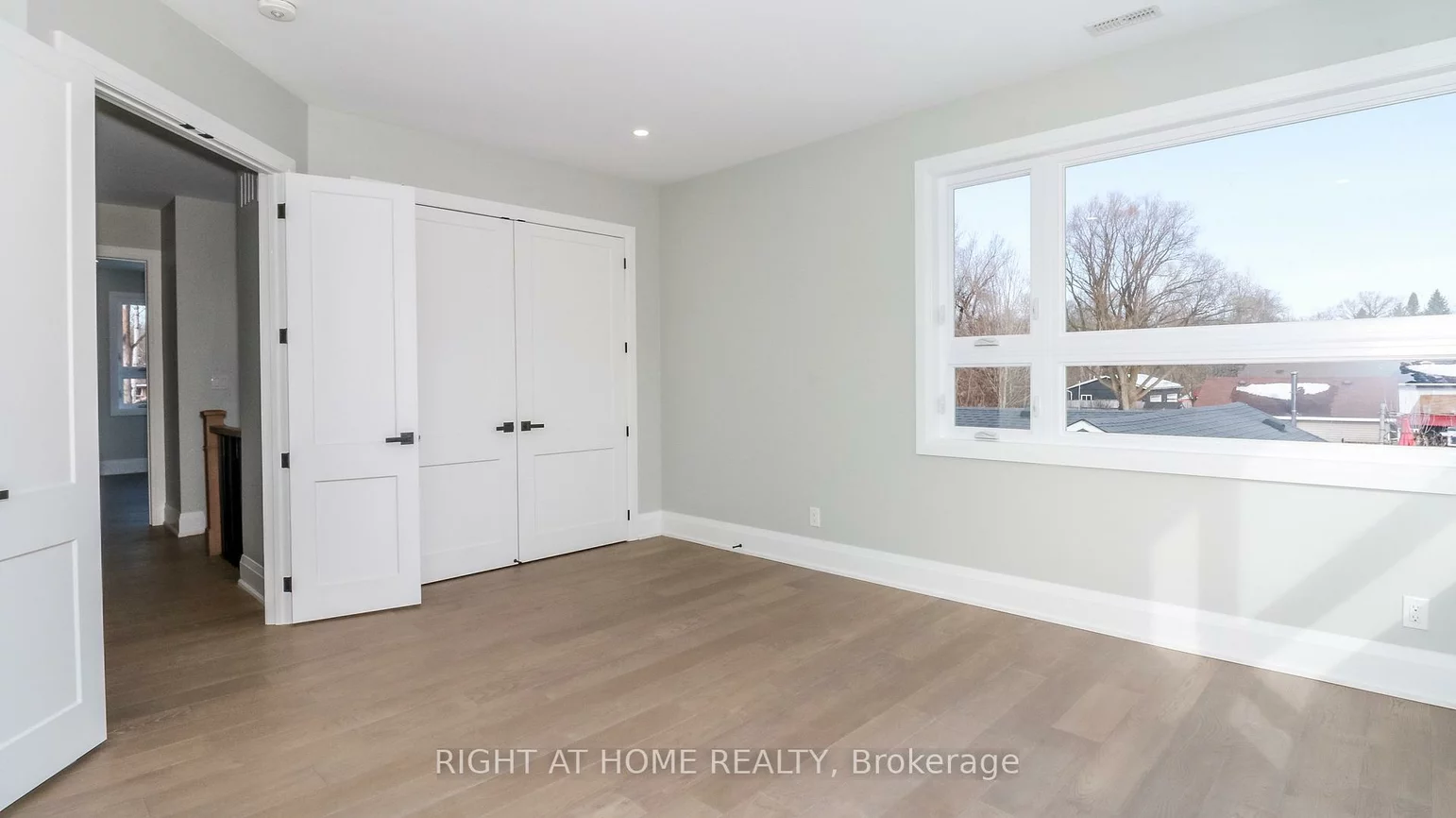 1012, Ferrier, Lefroy, Innisfil