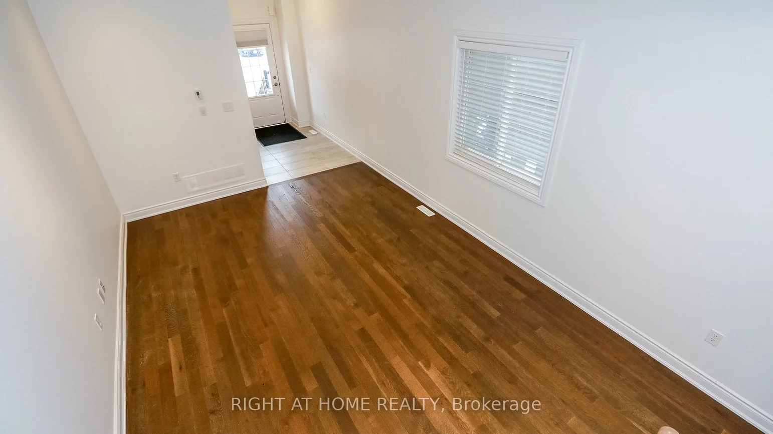 1012, Ferrier, Lefroy, Innisfil