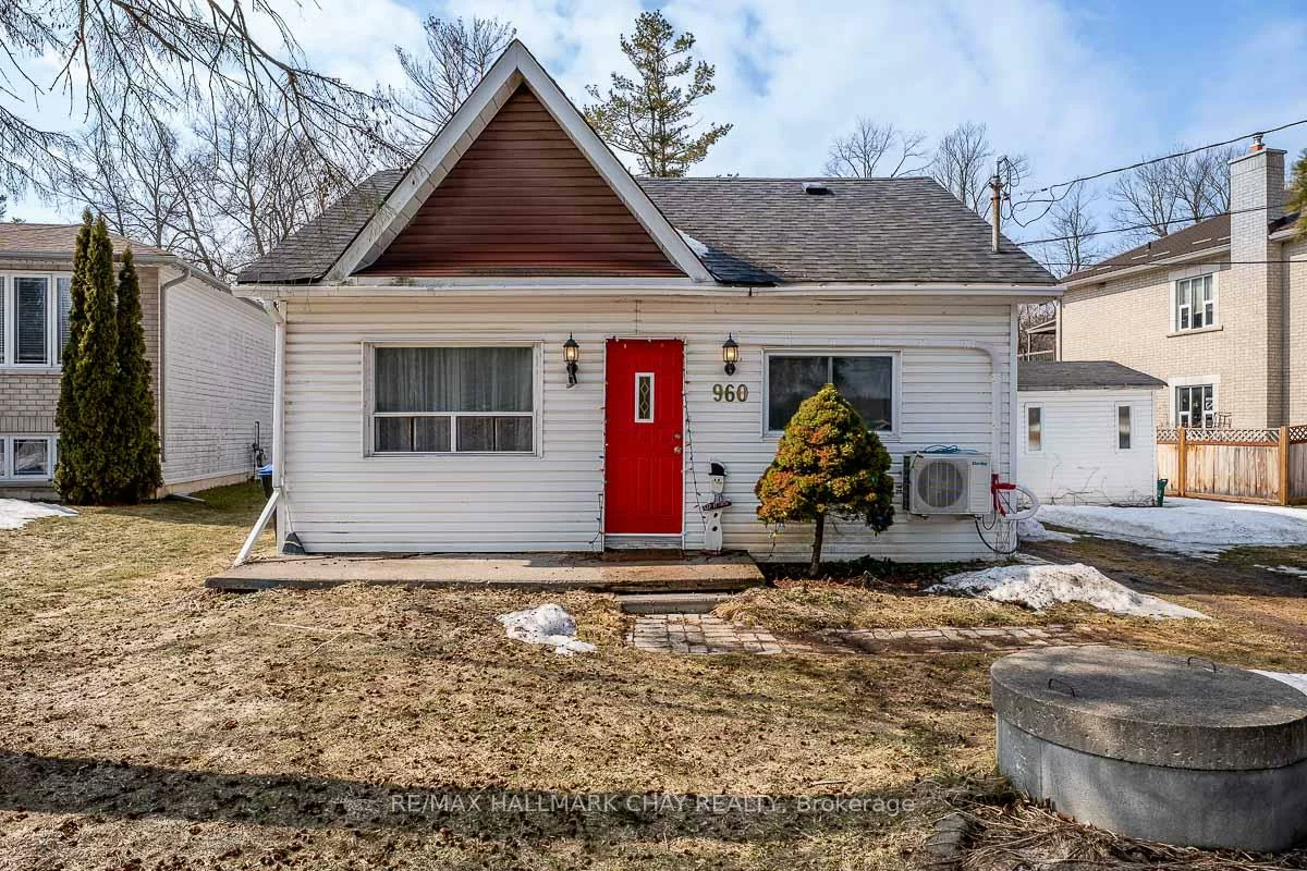 960, Gilmore, Lefroy, Innisfil