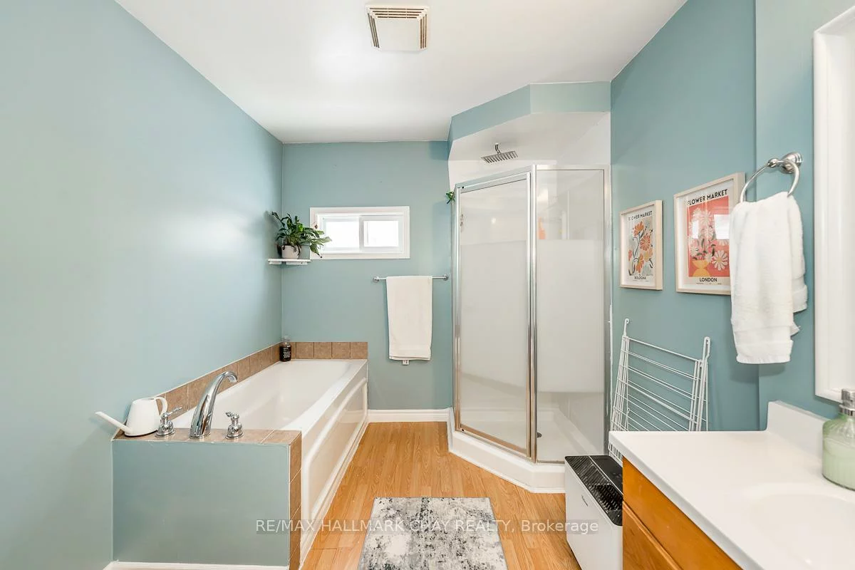 960, Gilmore, Lefroy, Innisfil